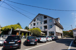 Гостиница Apartments Singidunum 4 Lux  Белград